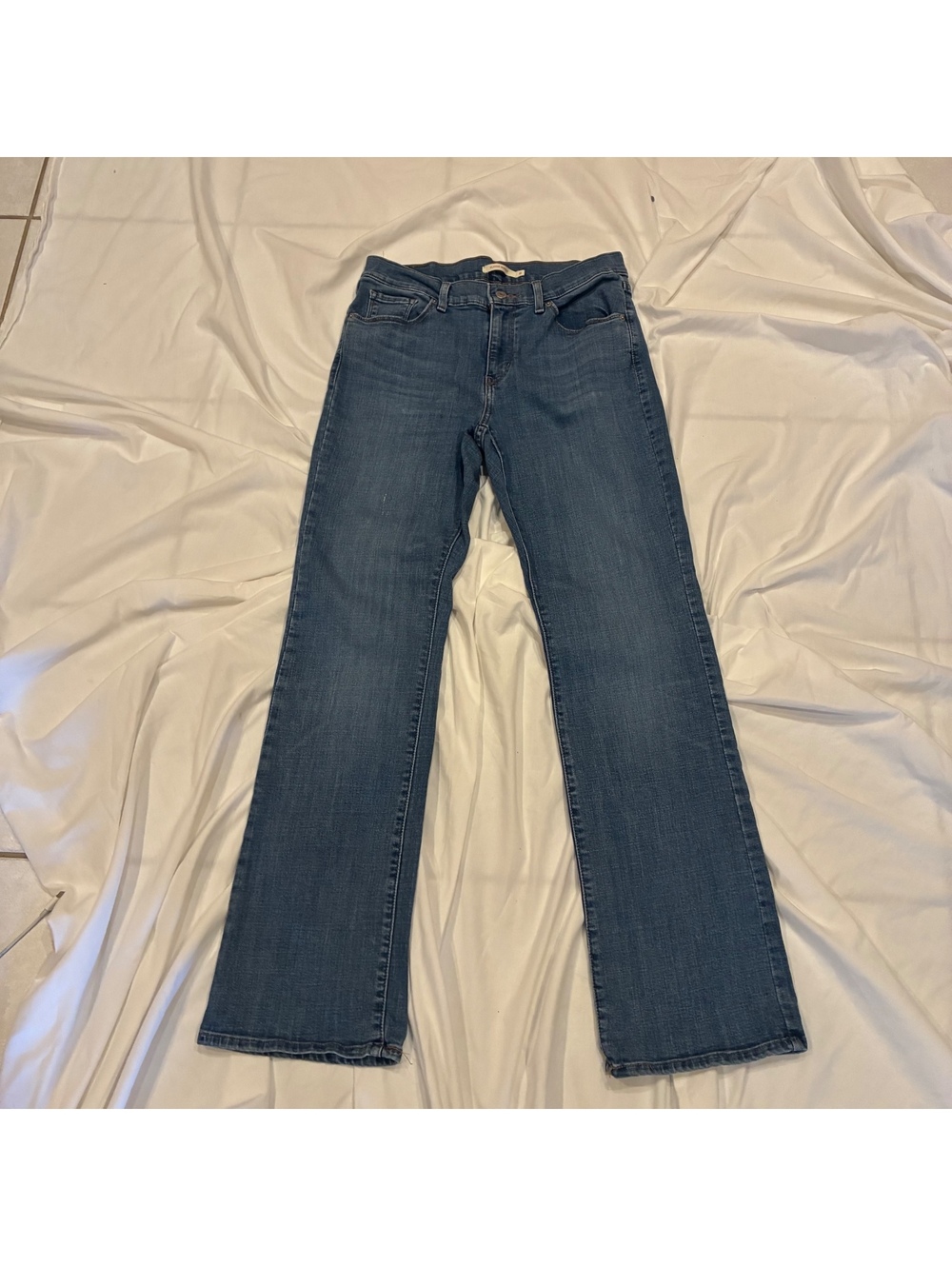 Levi’s Women’s Mid-Rise Western Bootcut Jeans Medium Wash Blue Denim Size 8